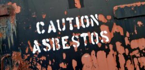 Die Unsichtbare Gefahr: Asbest in deutschen Immobilien