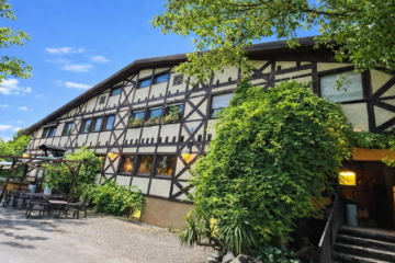 Gastro-Chance mit Geschichte: Etablierter Betrieb mit Biergarten in idyllischer Lage von Berghausen, 76327 Pfinztal, Gastronomie