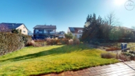 Lichtdurchflutete 3,5-ETW im EG mit wunderschönem Garten, Garage und Dachgeschossrohling, Waghäusel - Garten