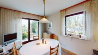 Großzügig – Charmant – Vielseitig: 1-2-FH mit Garten in toller Lage, Ettlingen-Neuwiesenreben - EG, Essbereich