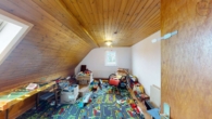 Charmant, großzügig, vielseitig – Maisonettewohnung mit Garten, Terrasse und Scheune in Loffenau - DG, Kinder