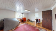 Charmant, großzügig, vielseitig – Maisonettewohnung mit Garten, Terrasse und Scheune in Loffenau - EG, Wohnen