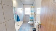 Idyllisch - Charmant - Geräumig: 2 Häuser mit großem Garten und Garage in Gaggenau Rotenfels - Haus 1, EG Bad
