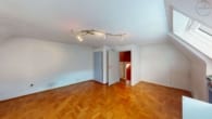 Idyllisch - Charmant - Geräumig: 2 Häuser mit großem Garten und Garage in Gaggenau Rotenfels - Haus 2, OG Wohnen
