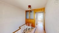 Idyllisch - Charmant - Geräumig: 2 Häuser mit großem Garten und Garage in Gaggenau Rotenfels - Haus 1, OG Flur