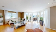 Exklusives Wohnen mit Pool und Weitblick: Modernes 1-FH mit ELW in Straubenhardt-Langenalb - EG, Wohnen