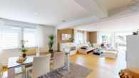 Exklusives Wohnen mit Pool und Weitblick: Modernes 1-FH mit ELW in Straubenhardt-Langenalb - EG, Wohnen
