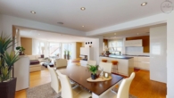 Exklusives Wohnen mit Pool und Weitblick: Modernes 1-FH mit ELW in Straubenhardt-Langenalb - EG, Wohnen