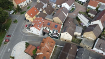 NEUBAU: Moderne, lichtdurchflutete Doppelhaushälfte auf KFW-Standard mit Terrasse in Flehingen, 75038 Oberderdingen, Doppelhaushälfte