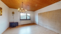 Seltene Gelegenheit: 1-2-FH mit tollem Grundstück, Garage und vielen Möglichkeiten in Ettlingenweier - 1.OG, Wohnen