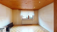 Seltene Gelegenheit: 1-2-FH mit tollem Grundstück, Garage und vielen Möglichkeiten in Ettlingenweier - EG, Schlafen