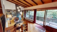 Naturnah Wohnen: Außergewöhnliches Architektenhaus mit vermieteter Einliegerwohnung in Marxzell - EG, Wohnen