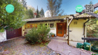 Naturnah Wohnen: Außergewöhnliches Architektenhaus mit vermieteter Einliegerwohnung in Marxzell - 1-FH mit ELW, Marxzell