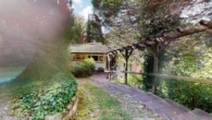 Naturnah Wohnen: Außergewöhnliches Architektenhaus mit vermieteter Einliegerwohnung in Marxzell - 1-FH mit ELW, Marxzell