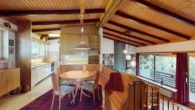 Naturnah Wohnen: Außergewöhnliches Architektenhaus mit vermieteter Einliegerwohnung in Marxzell - EG, Essbereich