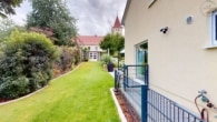 Energieeffizient - Modern - Hochwertig: Neuwertige DHH mit schönem Garten, Gaggenau Oberweier - Garten